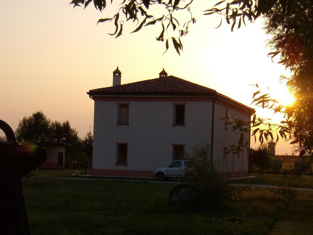 Antico Casale Dei Sogni Agriturismo ลูโก ภายนอก รูปภาพ